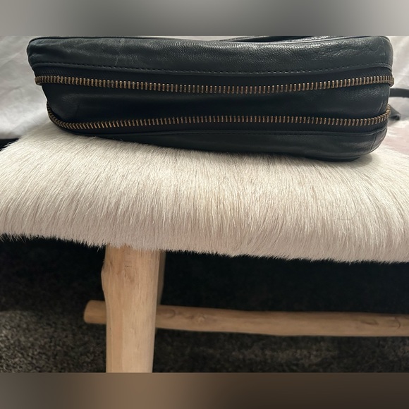 Marc by Marc Jacob’s crossbody handbag - Picture 4 of 7